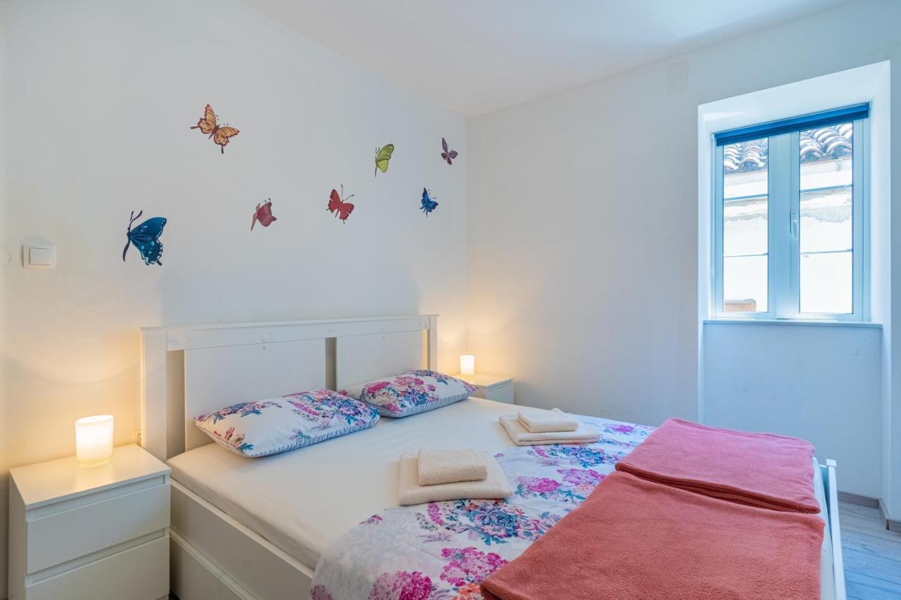 Apartman Antonija Đảo Đảo Cres Ngoại thất bức ảnh