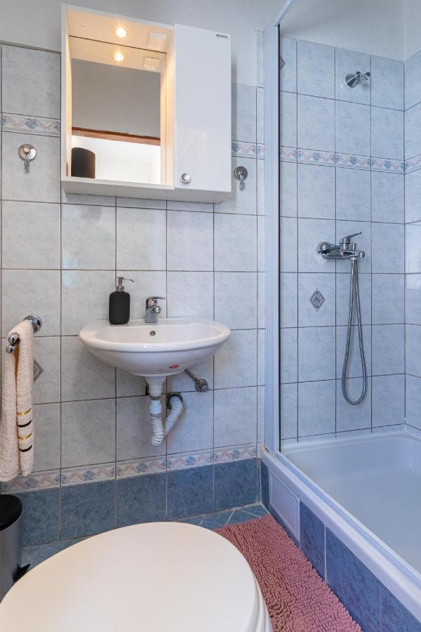 Apartman Antonija Đảo Đảo Cres Ngoại thất bức ảnh